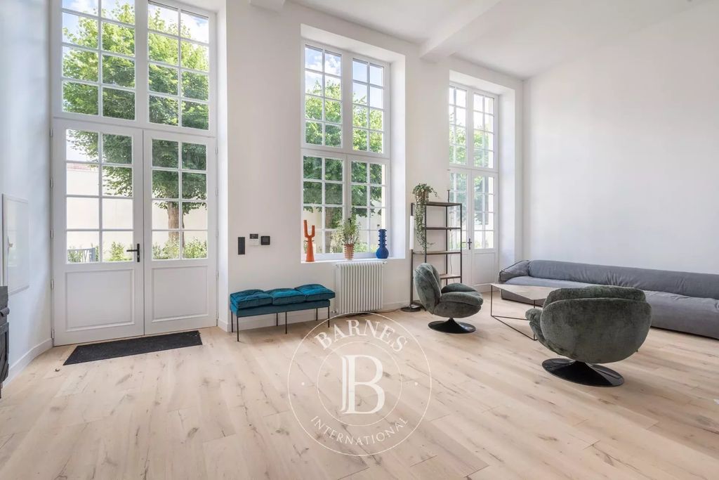 Property photo 3 of 26