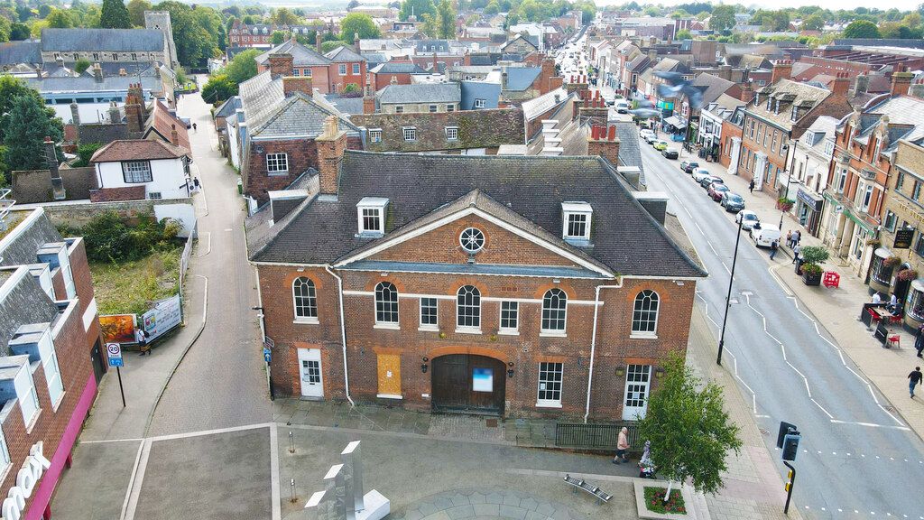 Property photo 3 of 14 Photo 8