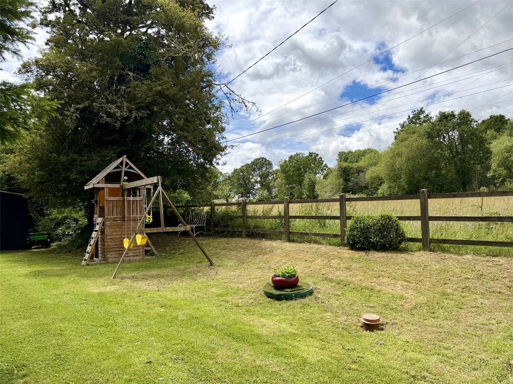 Property photo 2 of 11 Picture No. 02