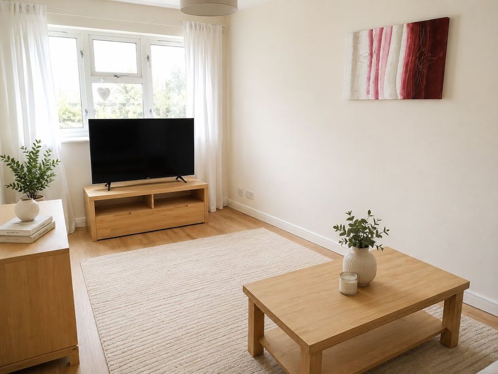 Property photo 2 of 20 Gallery