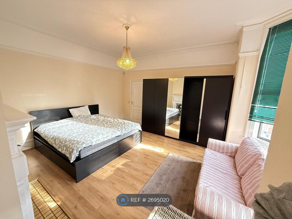 Property photo 1 of 7 Not Your Regular Double Room