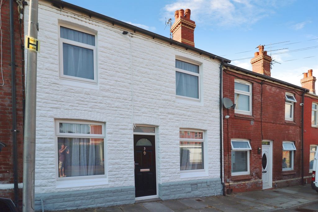 Property photo 1 of 16
