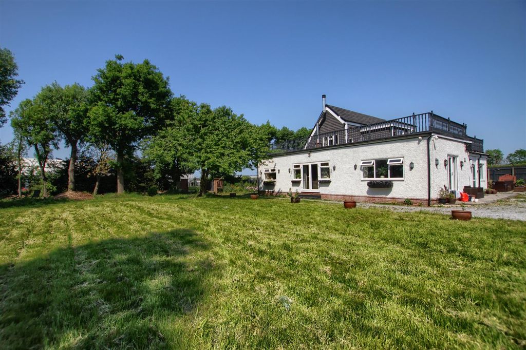 Property photo 2 of 16 Hz2.Jpg