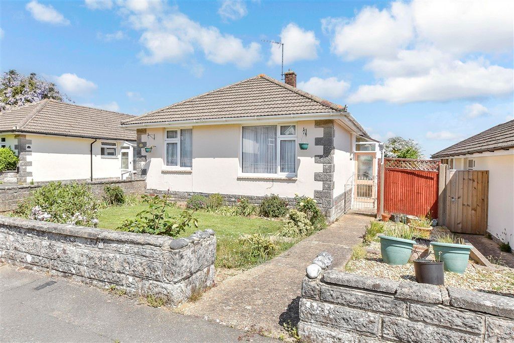 Property photo 2 of 8 Front Aspect