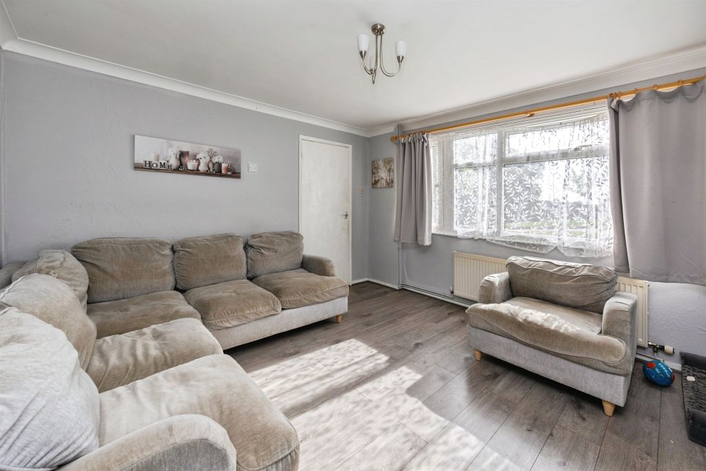 Property photo 3 of 22