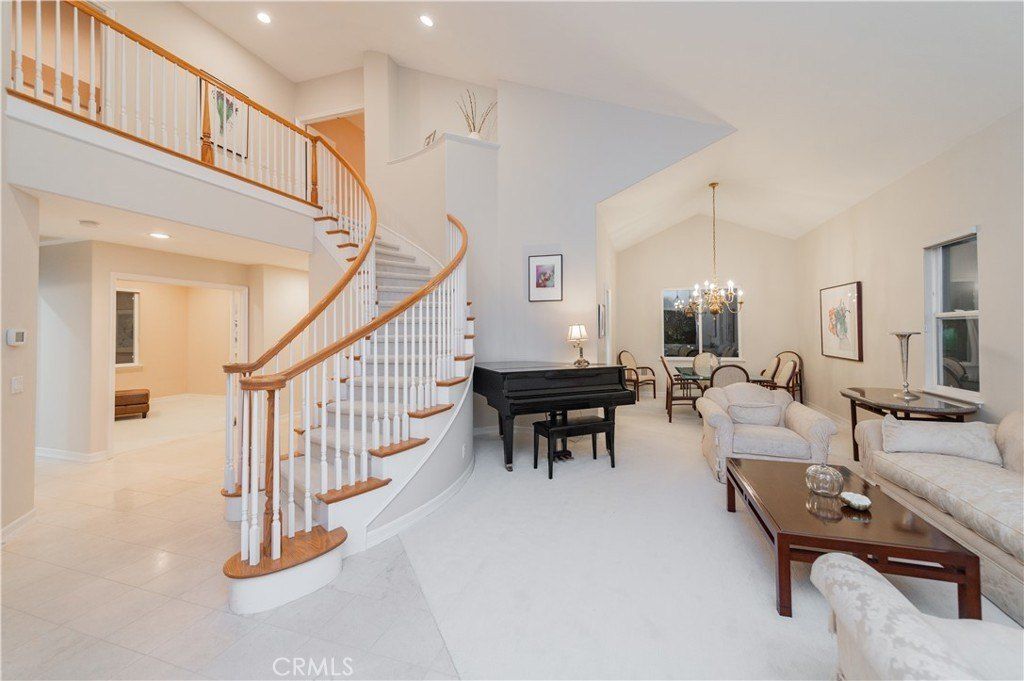 Property photo 3 of 55