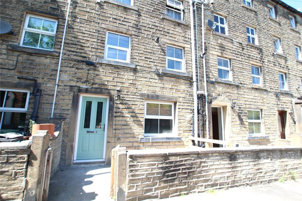 Property photo 1 of 11 External