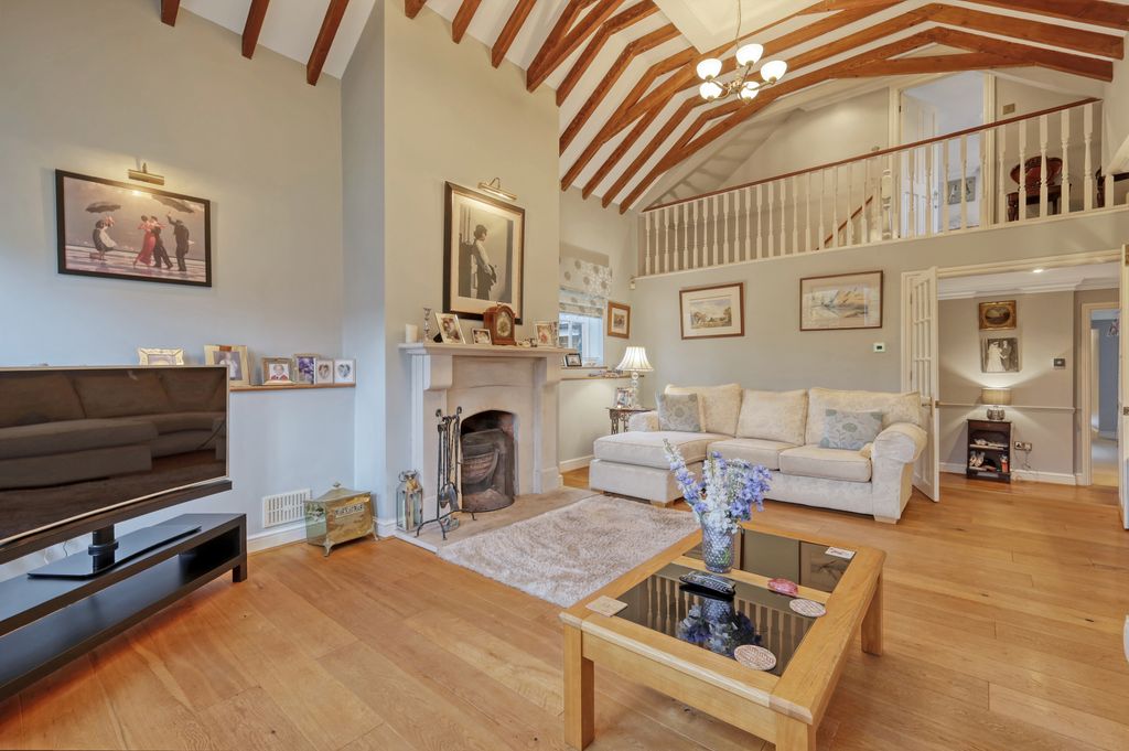 Property photo 1 of 32 Picture No. 46