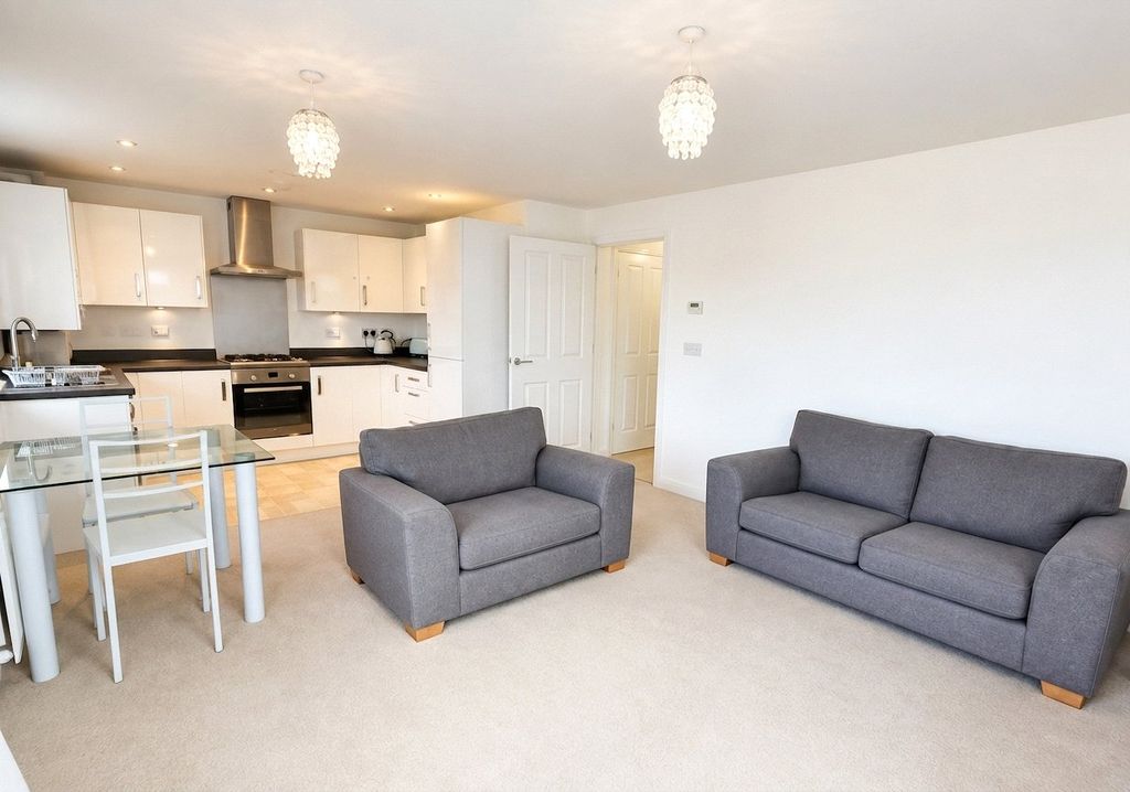 Property photo 3 of 10 Picture No. 07