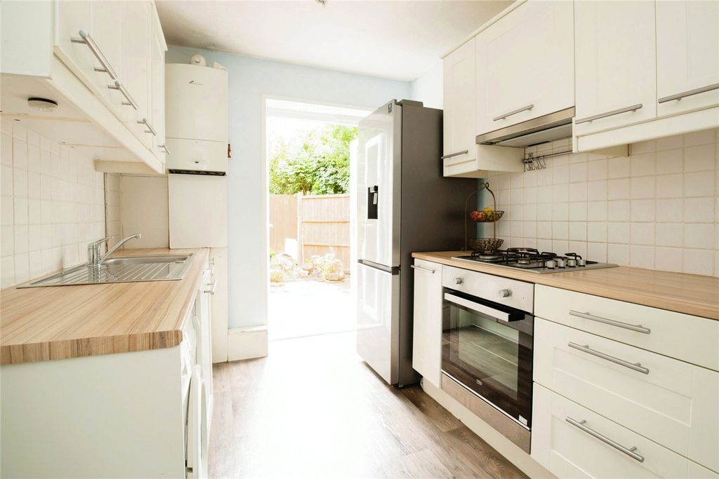 Property photo 2 of 11 Picture No. 02