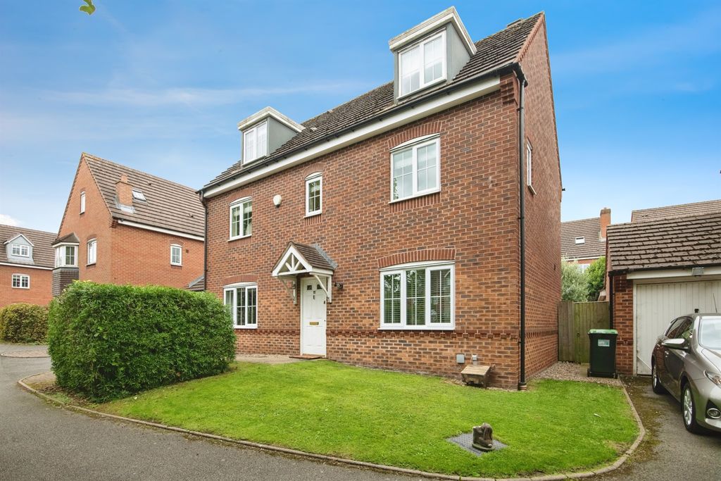 Property photo 1 of 17