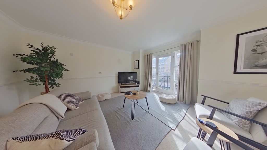 Property photo 3 of 12 Reception Room