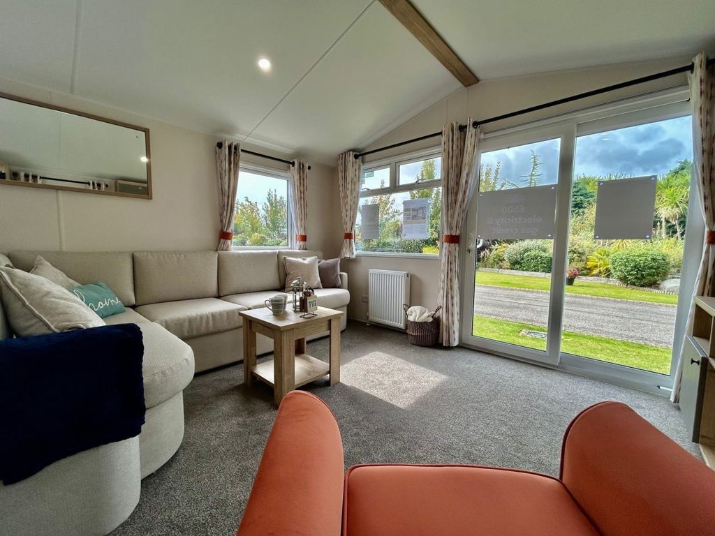 Property photo 1 of 7 - Willerby Rio For Sale