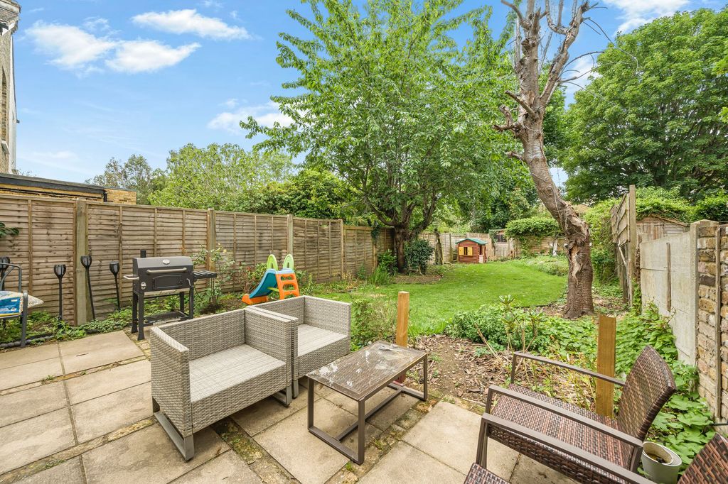 Property photo 3 of 15