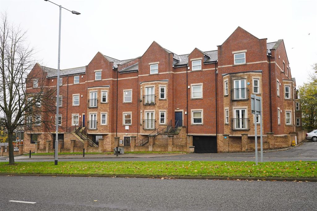 Property photo 1 of 12 Dsc07237 1.Jpg