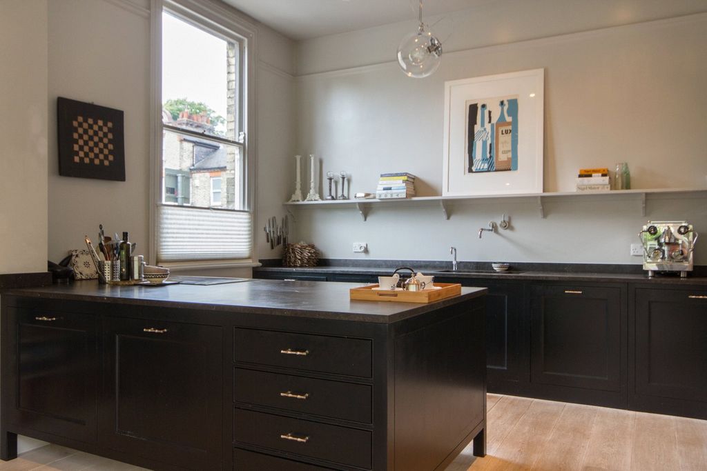 Property photo 2 of 13 Picture No. 33