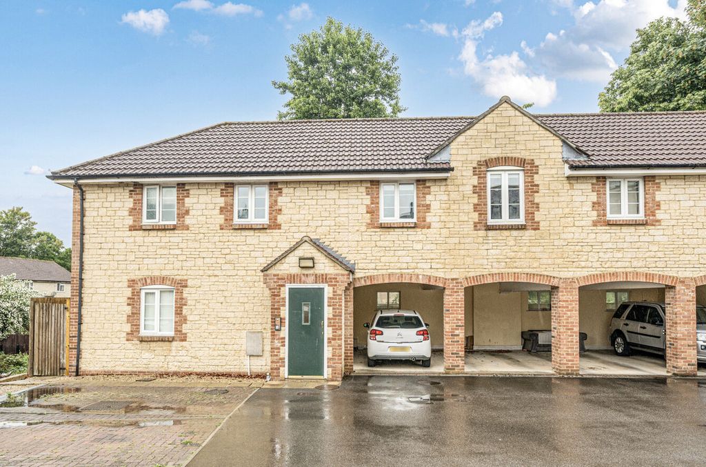 Property photo 1 of 9 Front Elevation