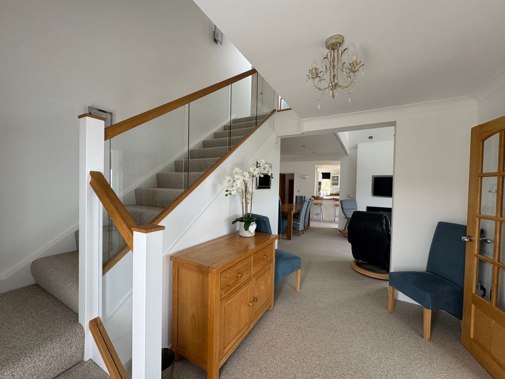 Property photo 3 of 3