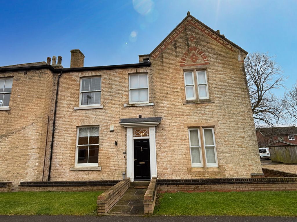 Property photo 2 of 15