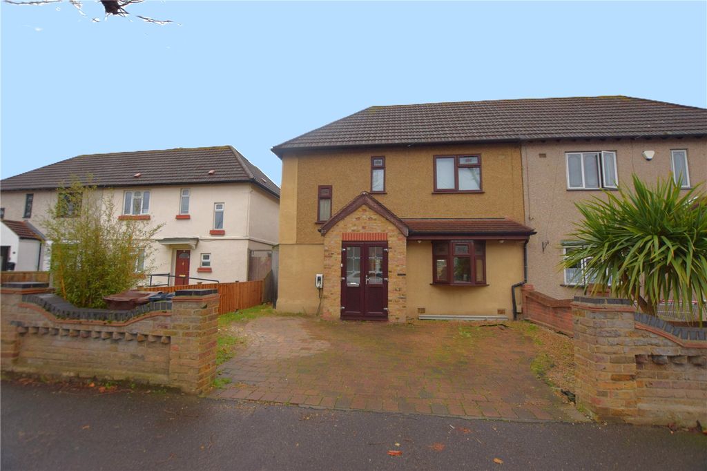 Property photo 1 of 15 Picture No. 11