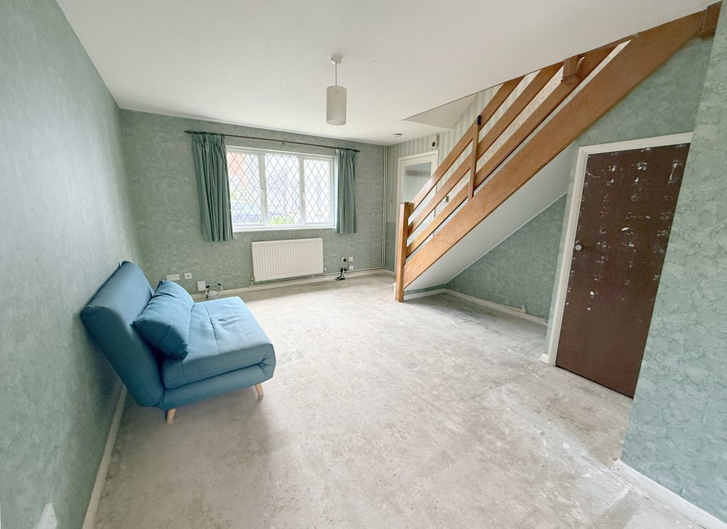 Property photo 2 of 16 5450626