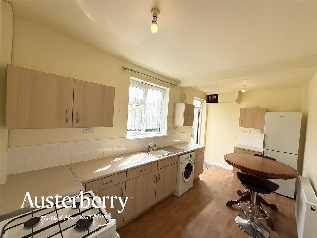 Property photo 3 of 10 Img_0179.Jpg