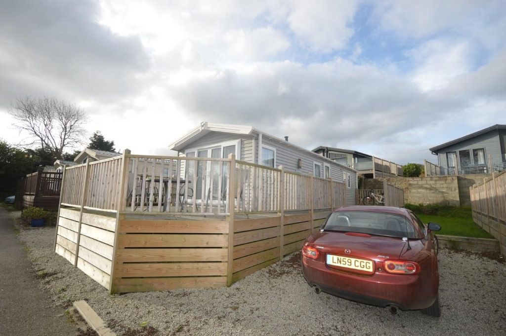 Property photo 2 of 12 Dsc_0001 (Medium).Jpg