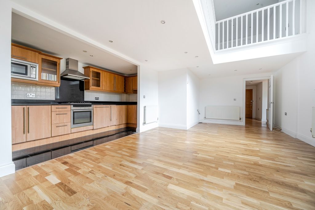 Property photo 1 of 23 1318409-8-6880Efa...
