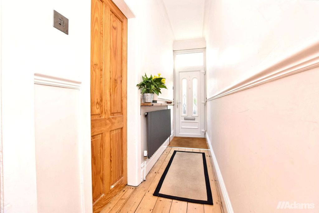 Property photo 3 of 24