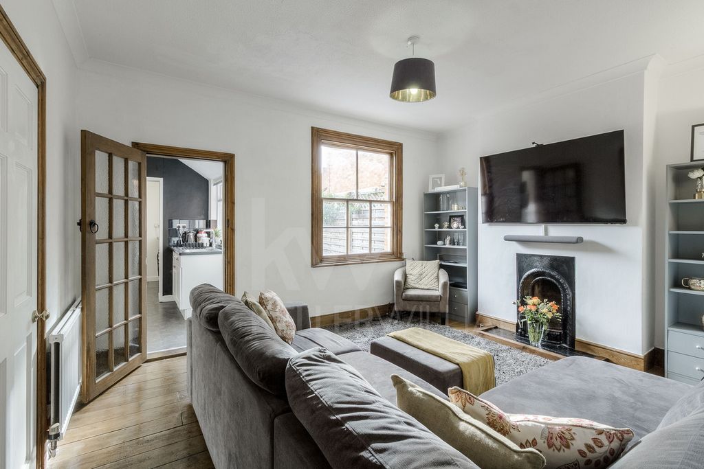 Property photo 2 of 15