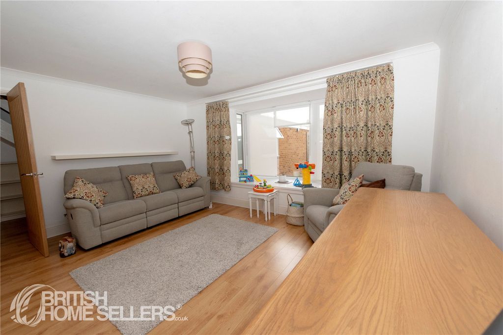 Property photo 3 of 25 3