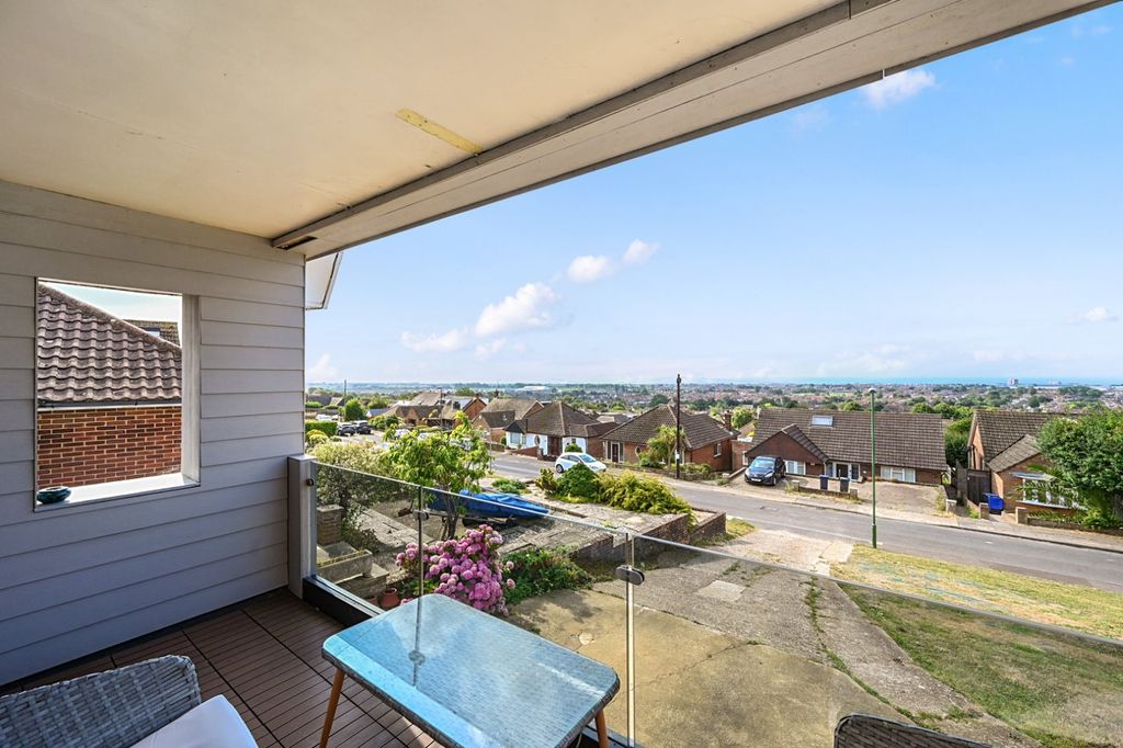 Property photo 2 of 47 Balcony