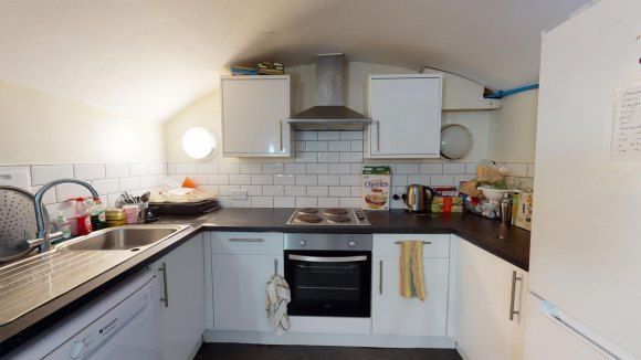 Property photo 2 of 19 9397596.Jpg