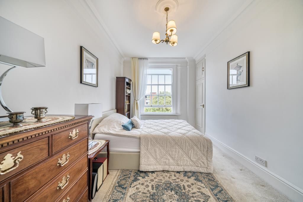 Property photo 3 of 20 Bedroom