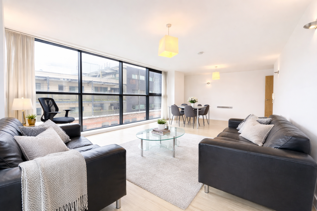 Property photo 2 of 8 Gallery