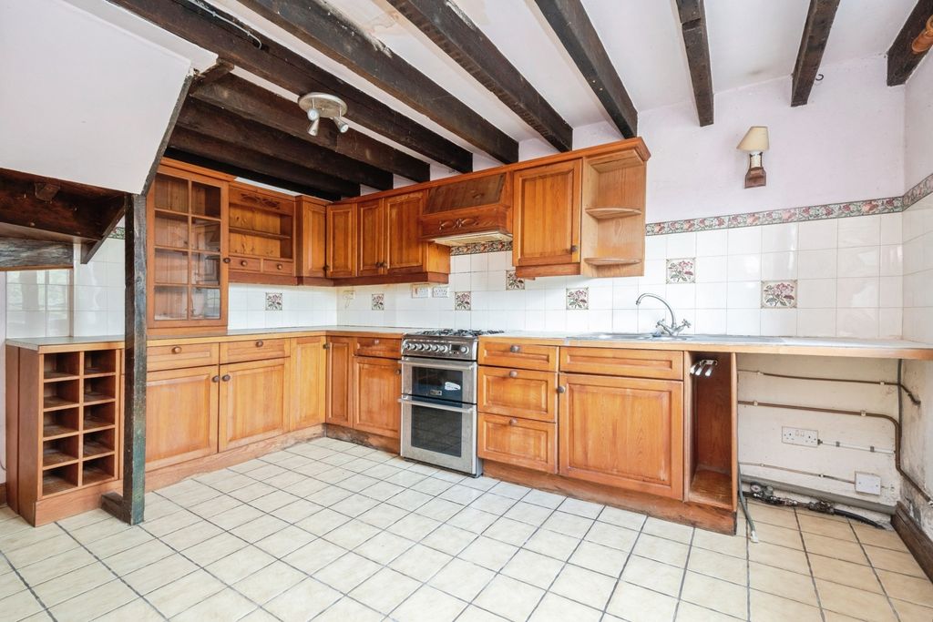 Property photo 2 of 18 Kitchen Diner