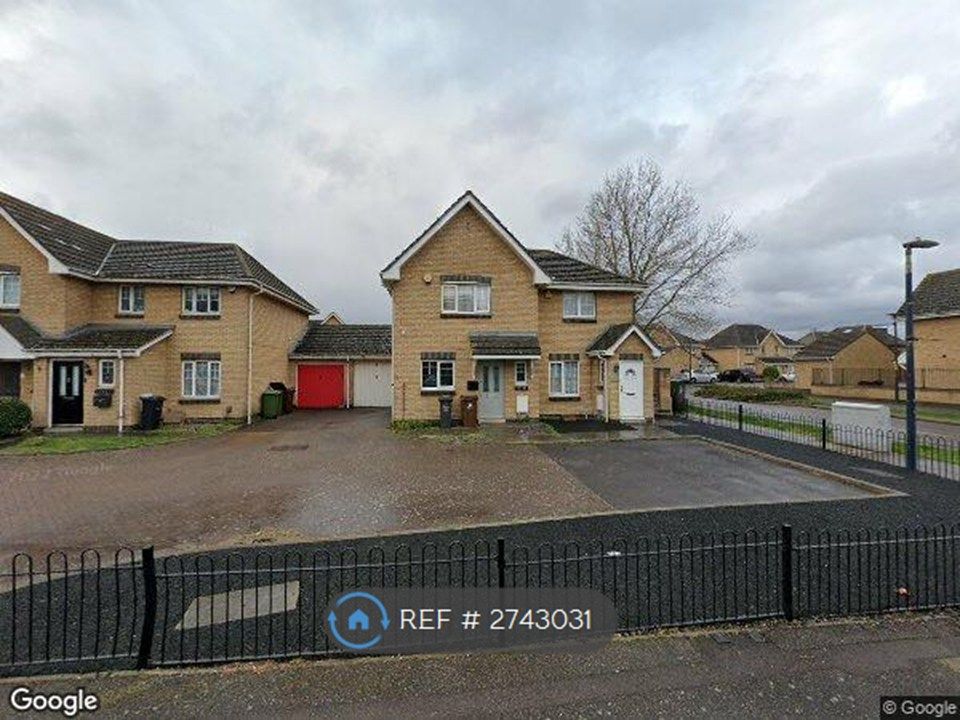 Property photo 2 of 17