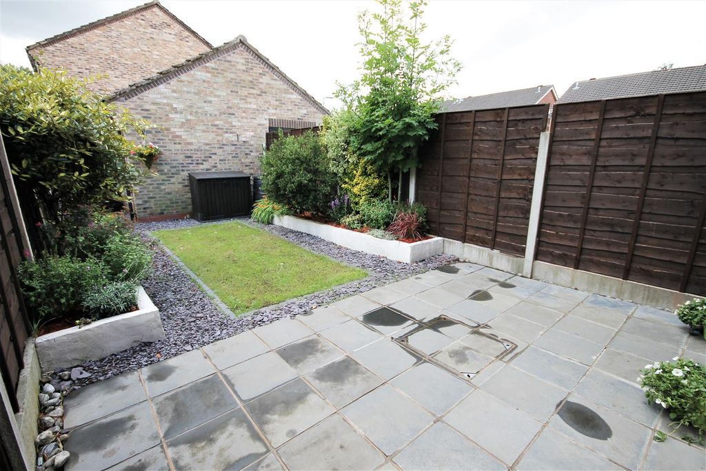 Property photo 2 of 15