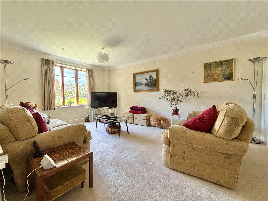 Property photo 2 of 15 Picture No. 16