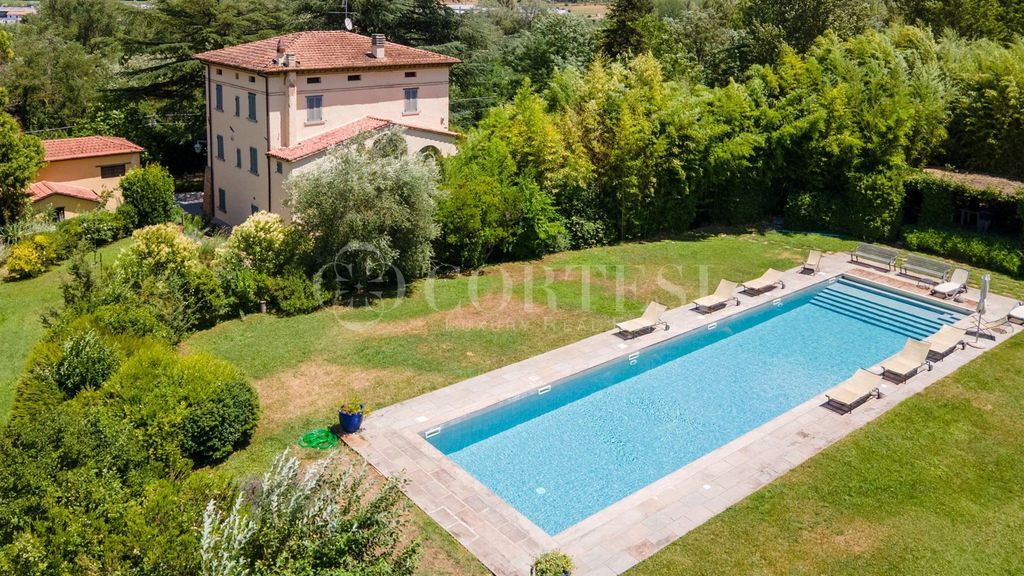 Property photo 1 of 60 Villa Il Melograno – Liberty-Style Residence In The Heart Of Umbria With A Bespoke Garden And Pool