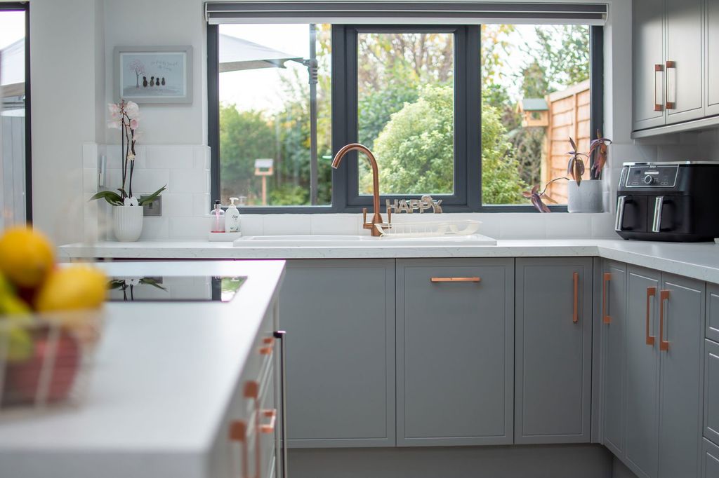 Property photo 2 of 30