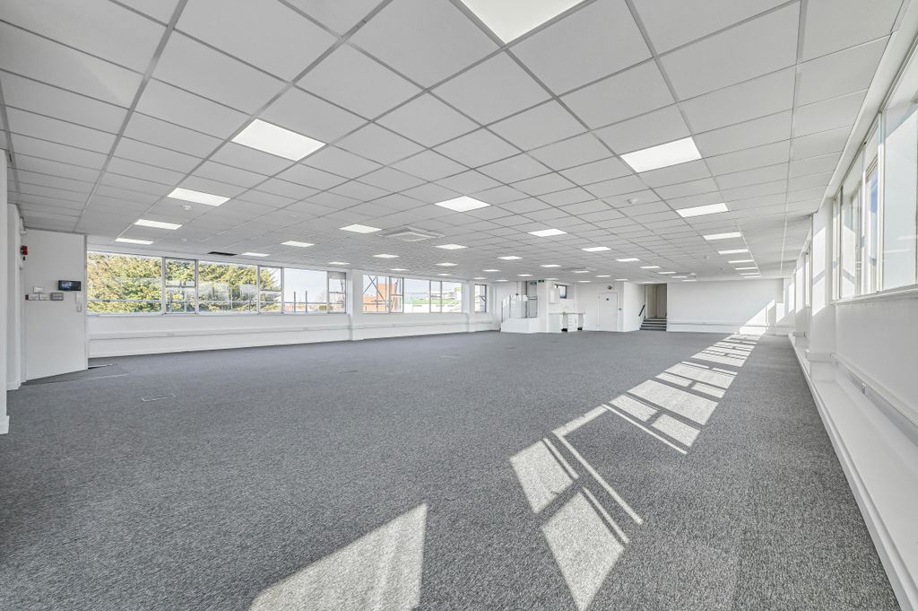 Property photo 1 of 6 Athena___Apollo_5.Jpg