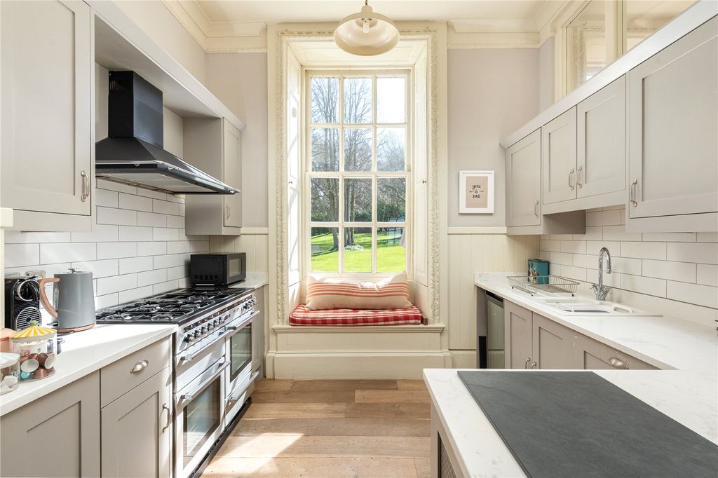 Additional image 8 of 7 bed detached house for saleHazelwood Lane, Ampthill, Bedford, Bedfordshire MK45