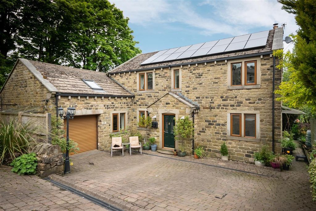 Property photo 1 of 37