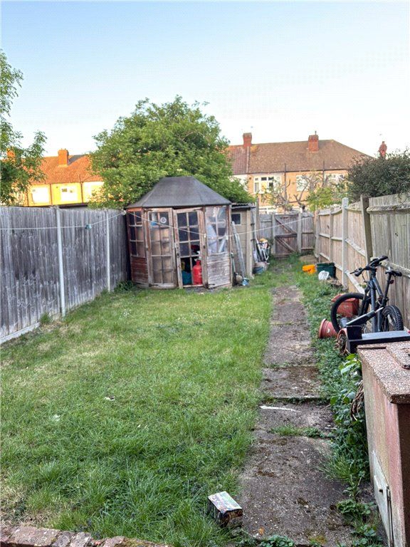 Property photo 3 of 4 Picture No. 06