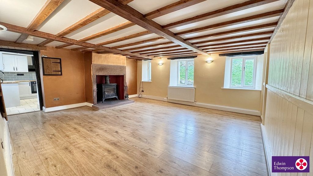 Property photo 3 of 41
