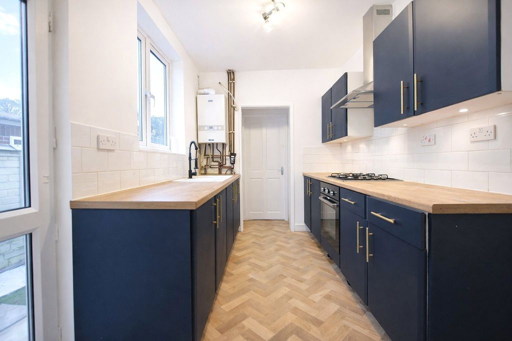 Property photo 3 of 7 Picture No. 06