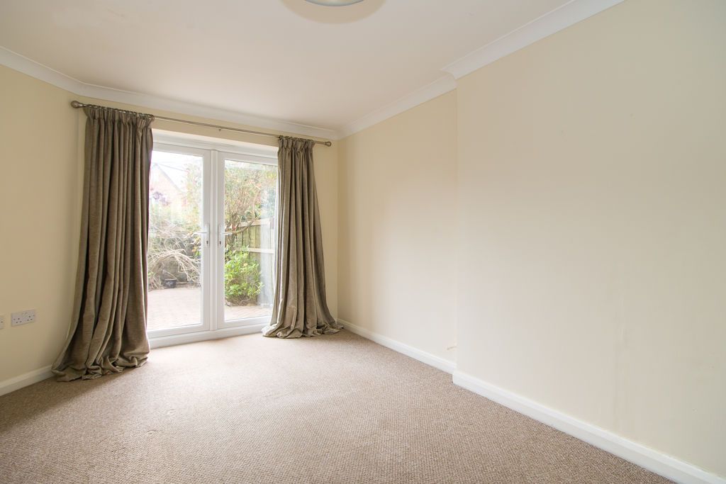 Property photo 2 of 18 Photo 24