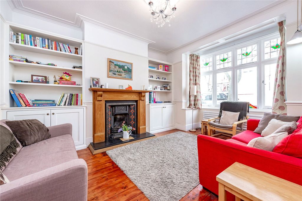 Property photo 3 of 17 Picture No. 05