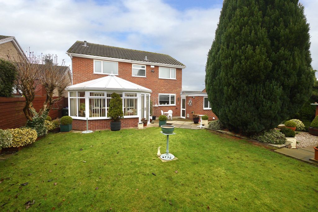 Property photo 3 of 4 4